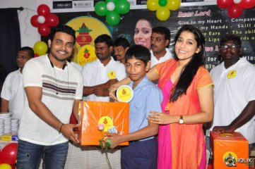 Rashmi Goutham And Getup Srinu At Akshara Kalasha Foundation